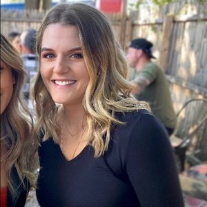 Meet your Posher, Rachel